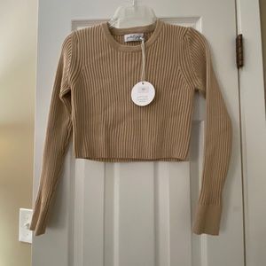 Petal and pup cropped long sleeved top